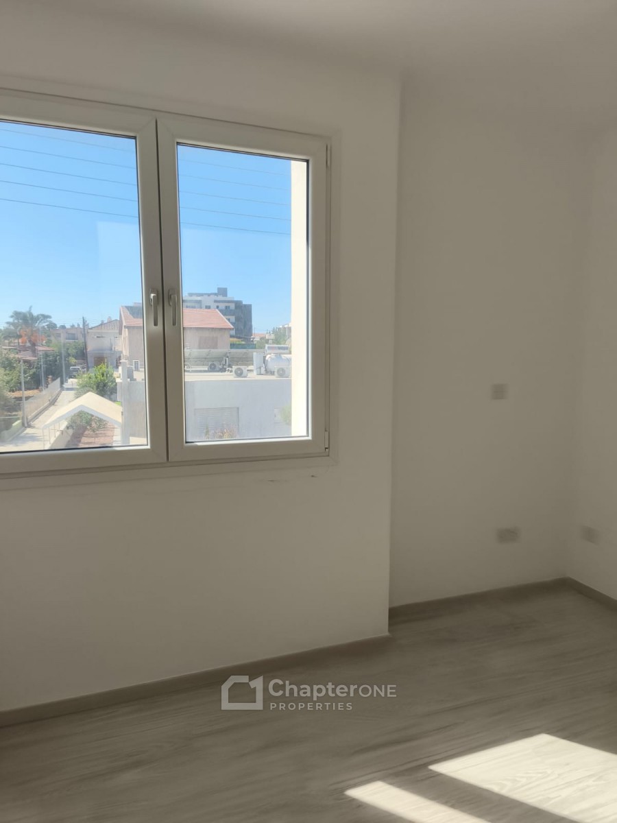 Detached Villa For Sale  in  Parekklisia