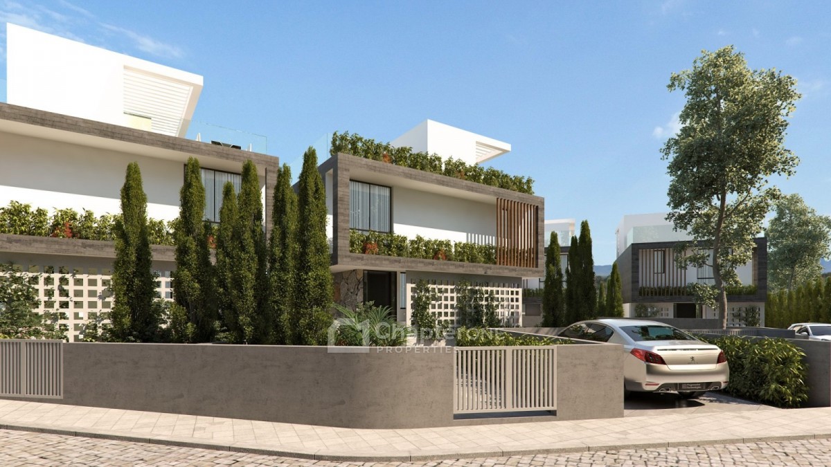 Detached Villa For Sale  in  Moni