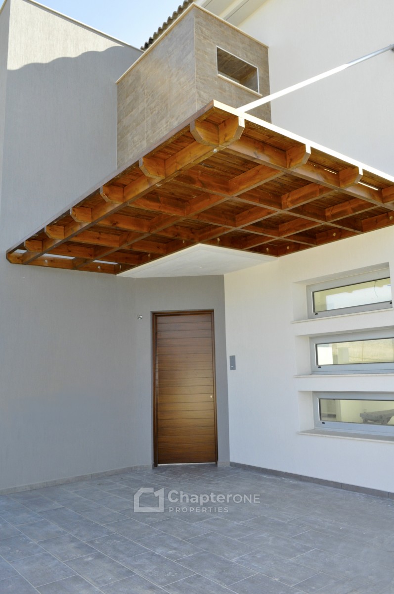 Detached Villa For Sale  in  Moni