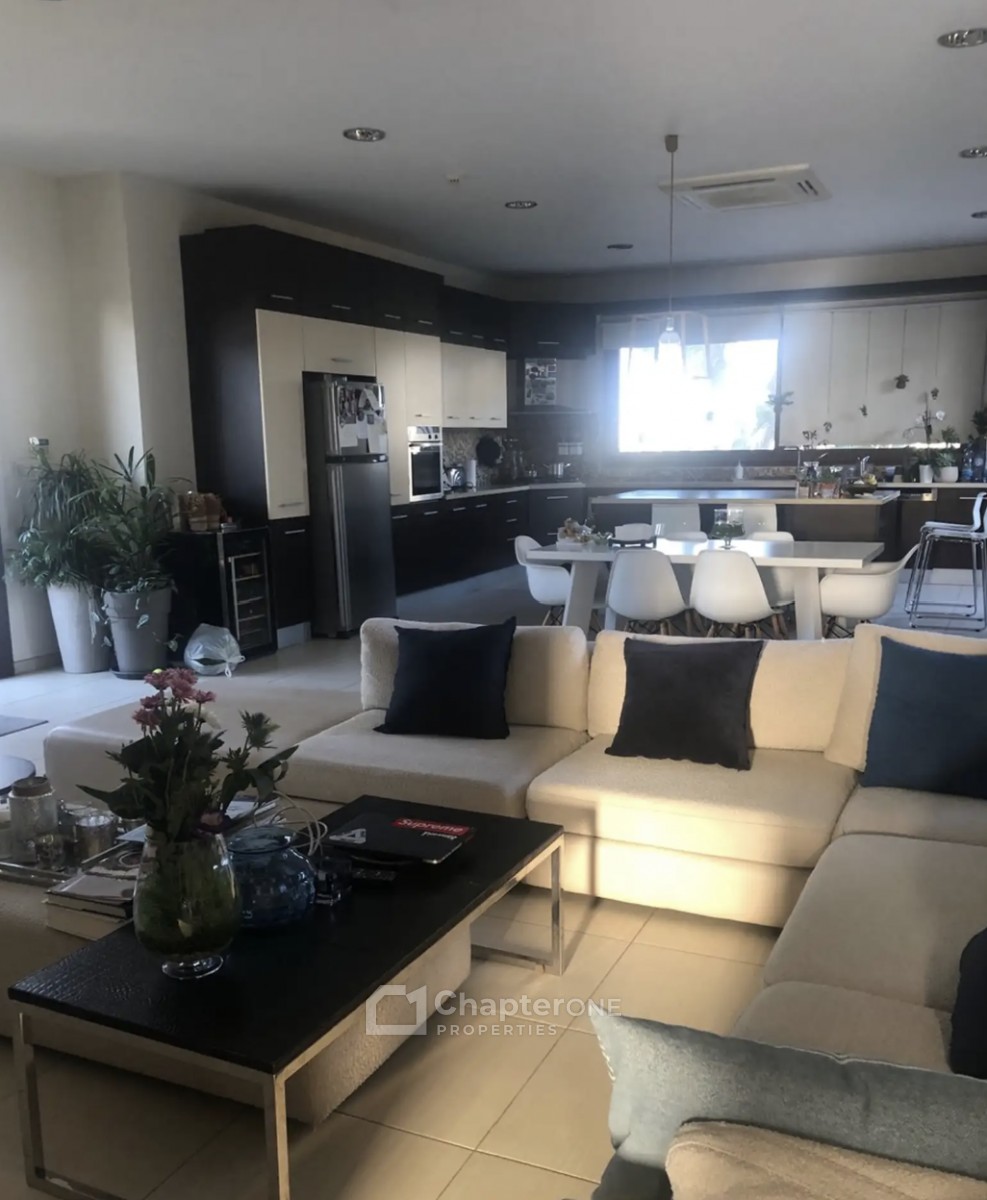 Detached Villa For Sale  in  GSP Area