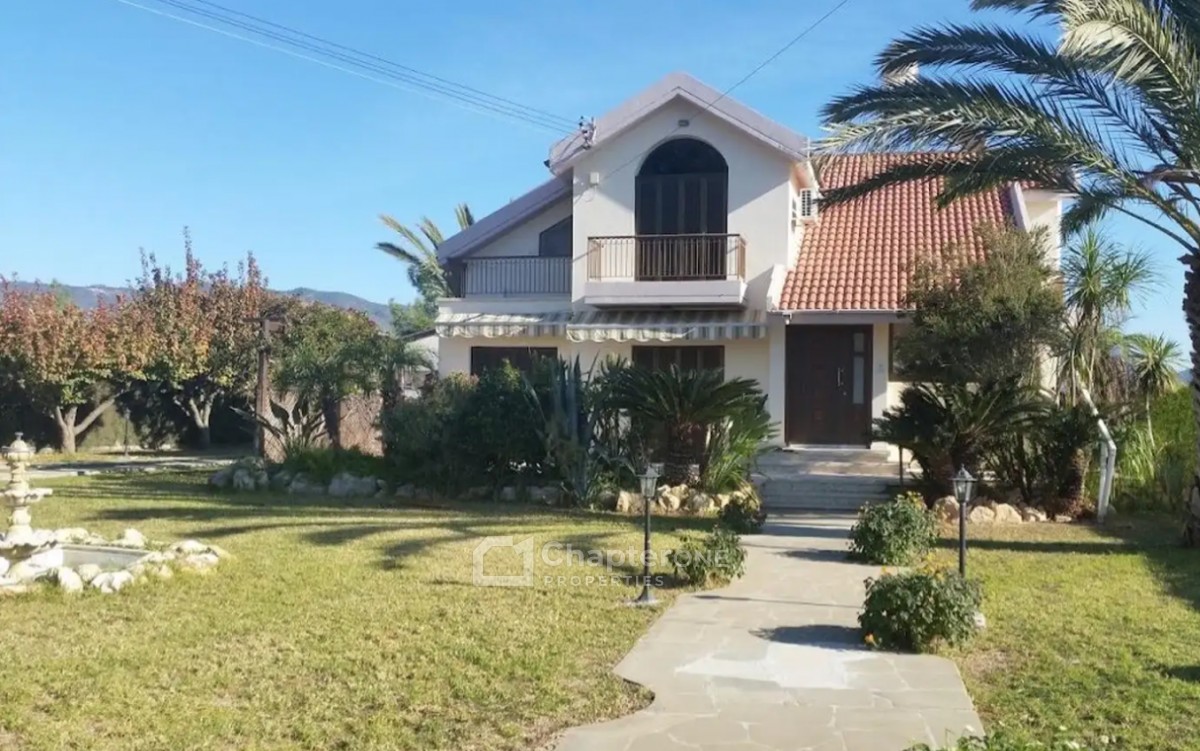 Detached Villa For Sale  in  Parekklisia