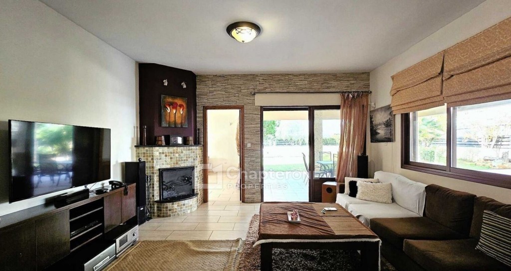 Detached Villa For Sale  in  Agios Athanasios