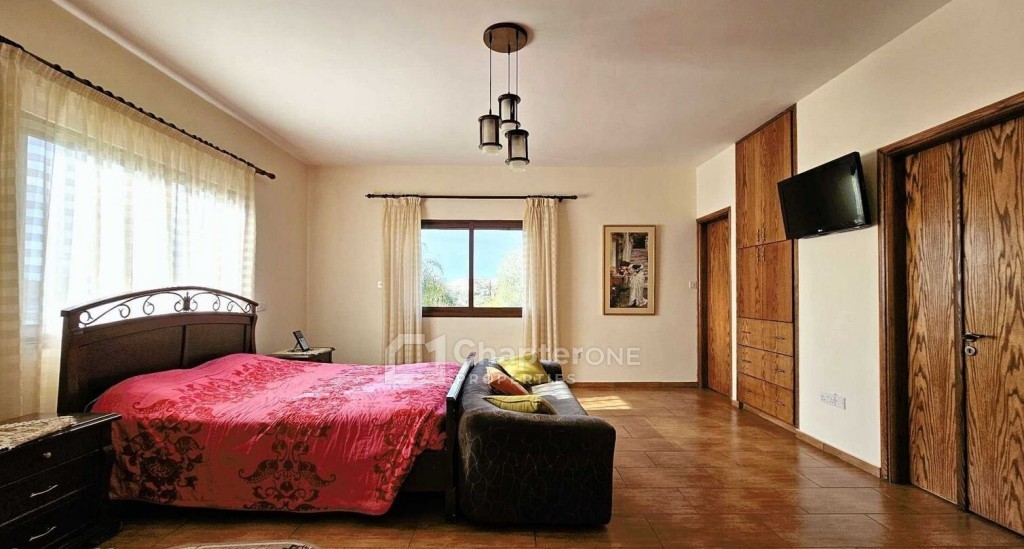 Detached Villa For Sale  in  Agios Athanasios