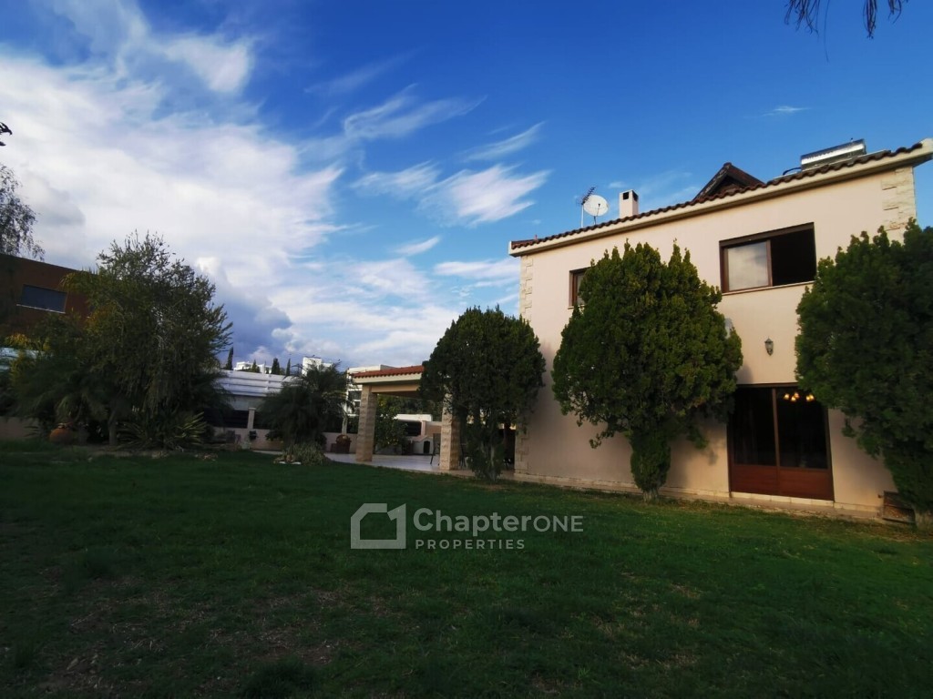 Detached Villa For Sale  in  Agios Athanasios