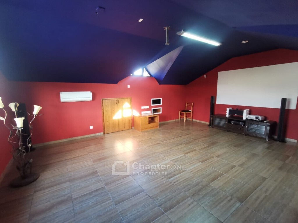 Detached Villa For Sale  in  Agios Athanasios