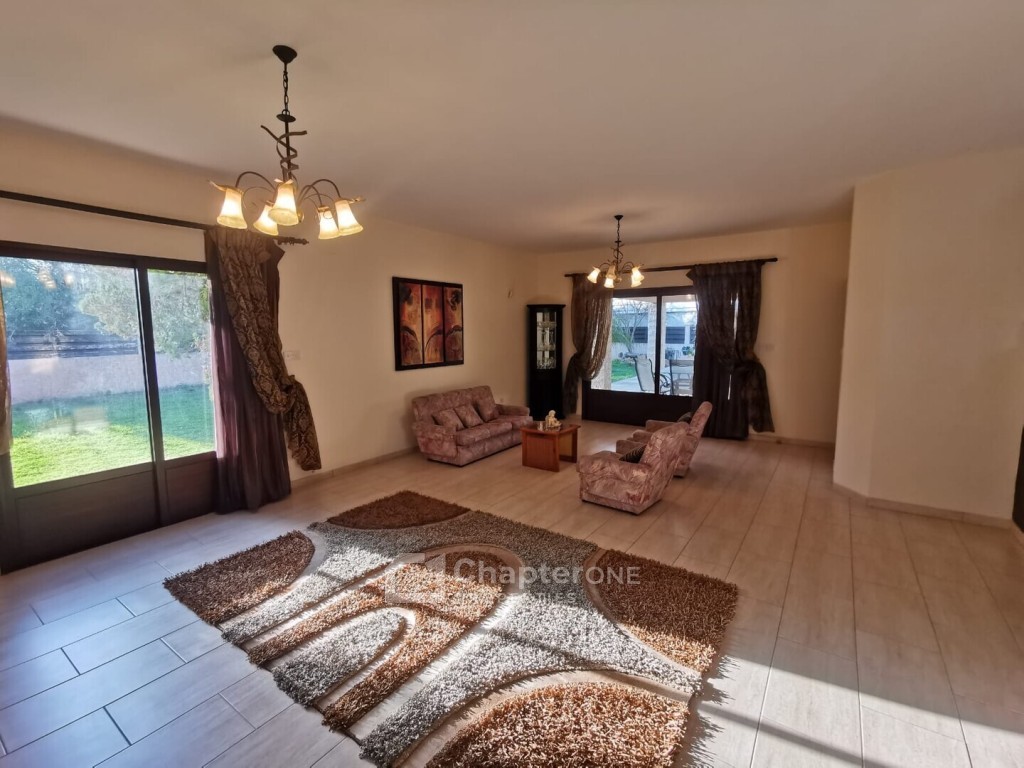 Detached Villa For Sale  in  Agios Athanasios