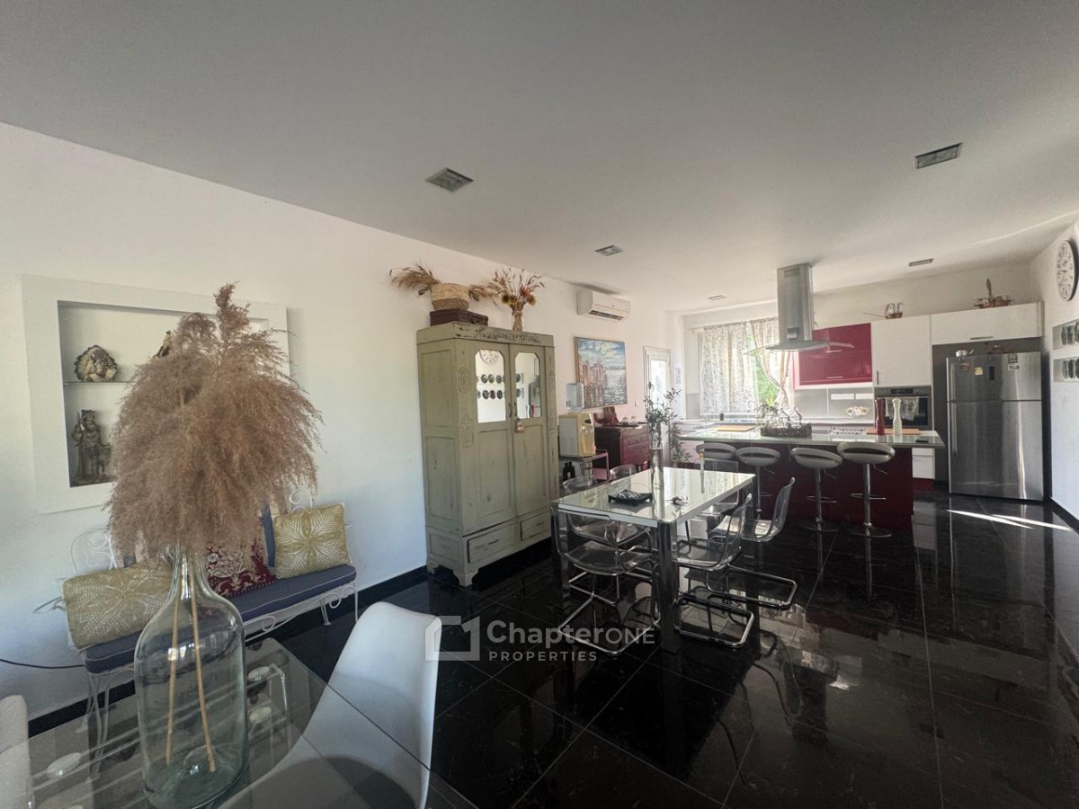 Detached Villa For Rent  in  Deneia