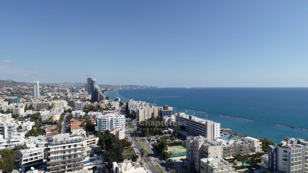 Apartment For Sale  in  Germasogeia Tourist Area
