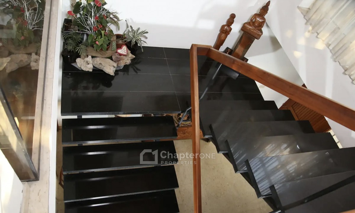 Detached Villa For Rent  in  Nicosia - Agios Andreas