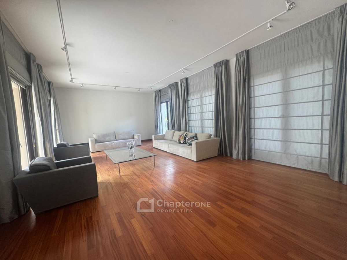Detached Villa For Sale  in  Strovolos - Chryseleousa