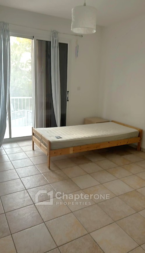 Detached Villa For Rent  in  Foinikaria