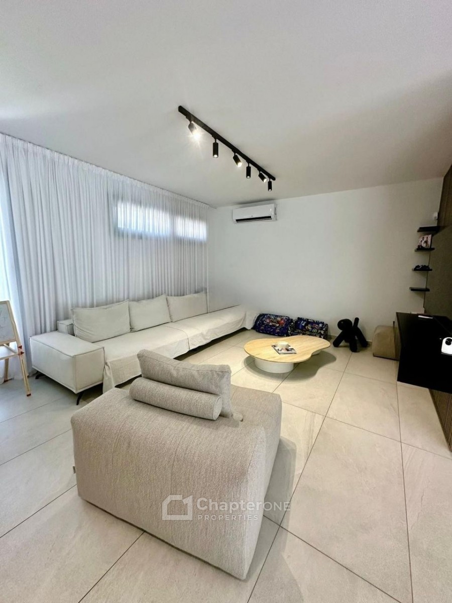 Detached Villa For Rent  in  Egkomi