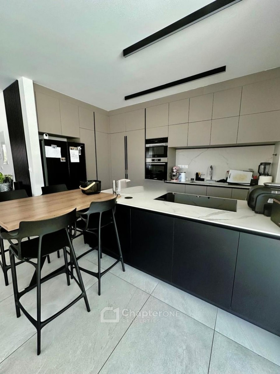 Detached Villa For Rent  in  Egkomi