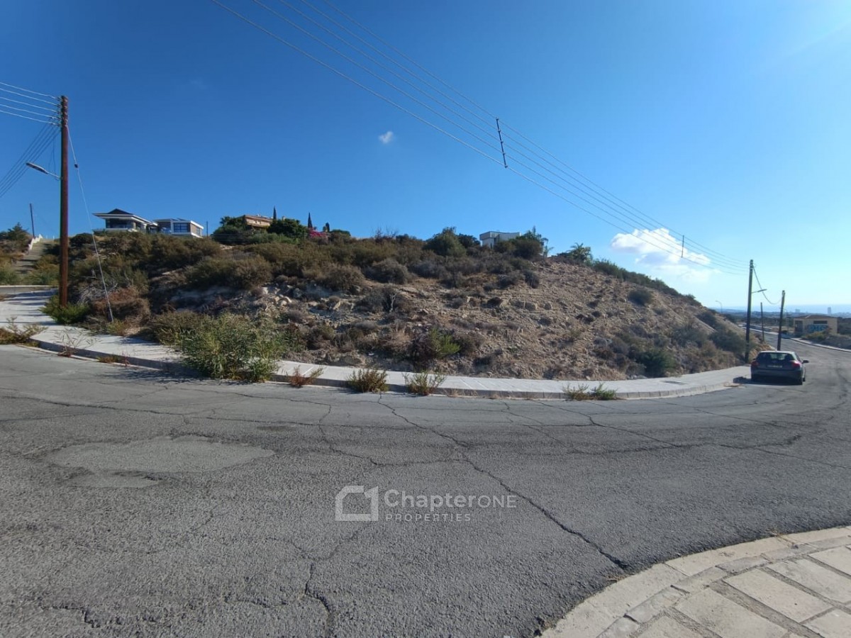 Residential Land  For Sale  in  Panthea