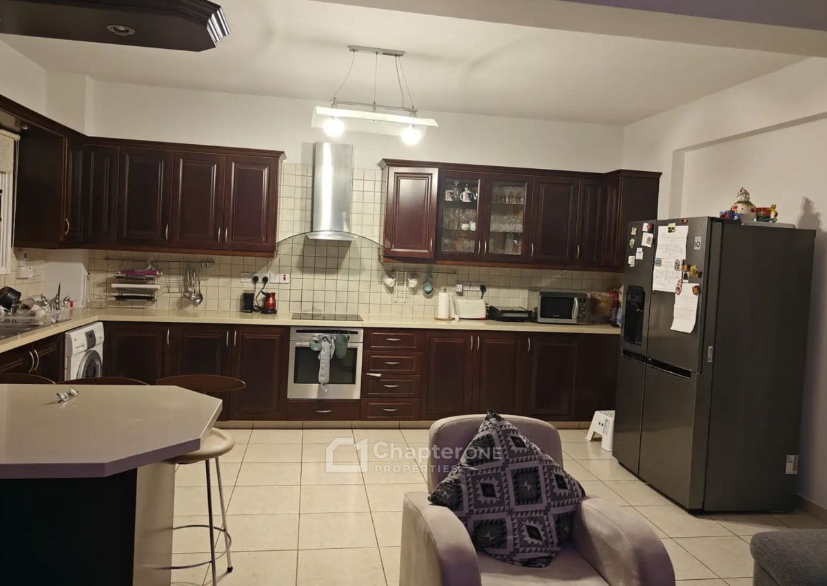 Semi Detached Villa For Rent  in  Strovolos - Archangelos