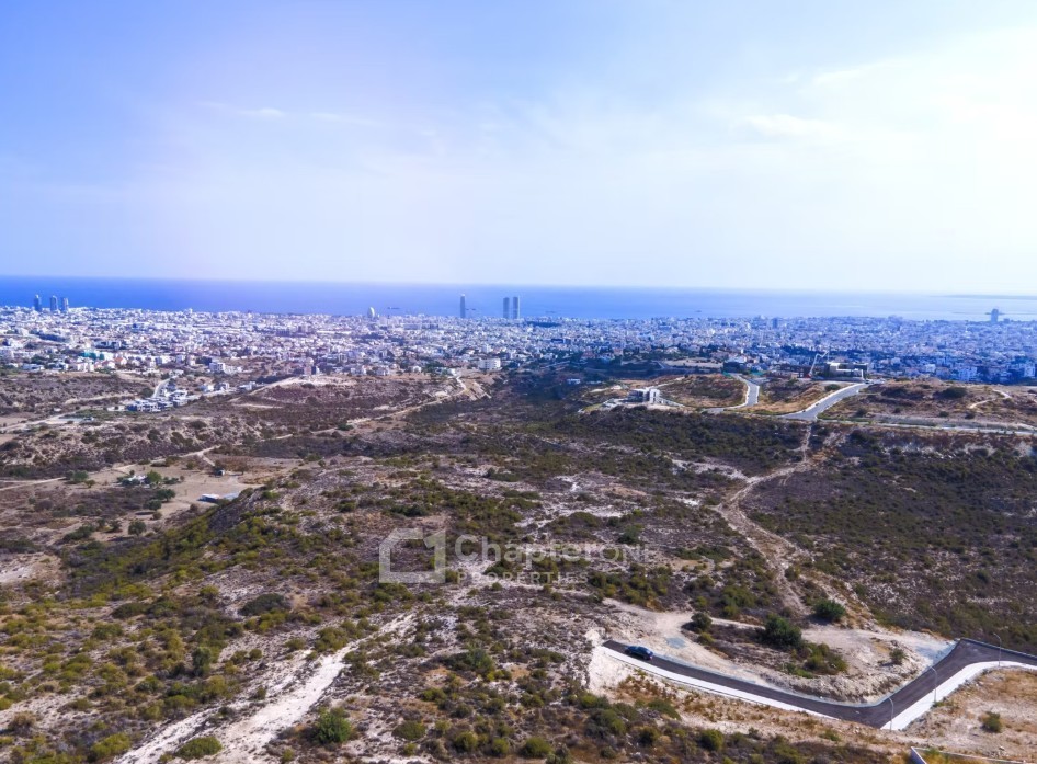 Residential Land  For Sale  in  Panthea