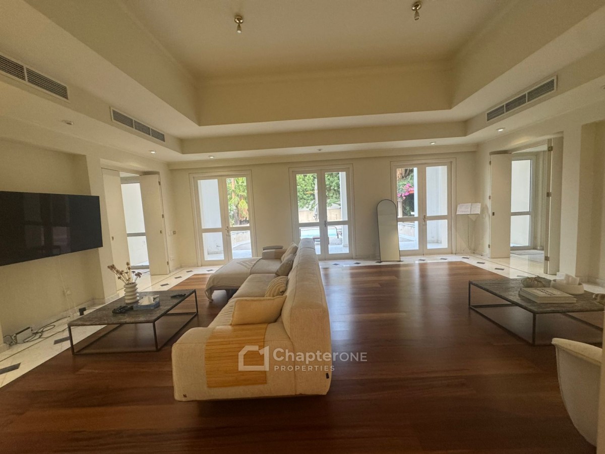 Detached Villa For Sale  in  Egkomi