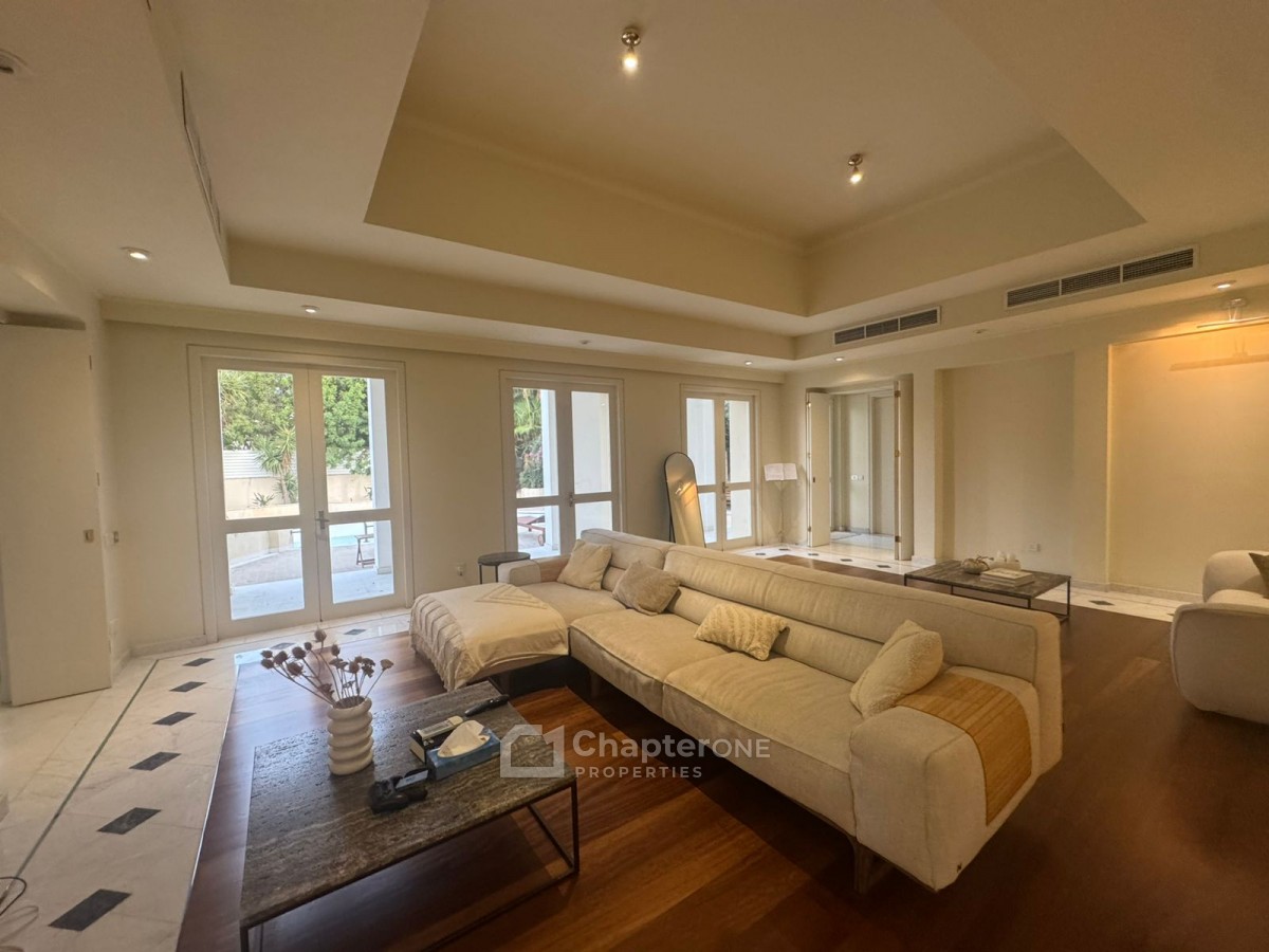 Detached Villa For Sale  in  Egkomi