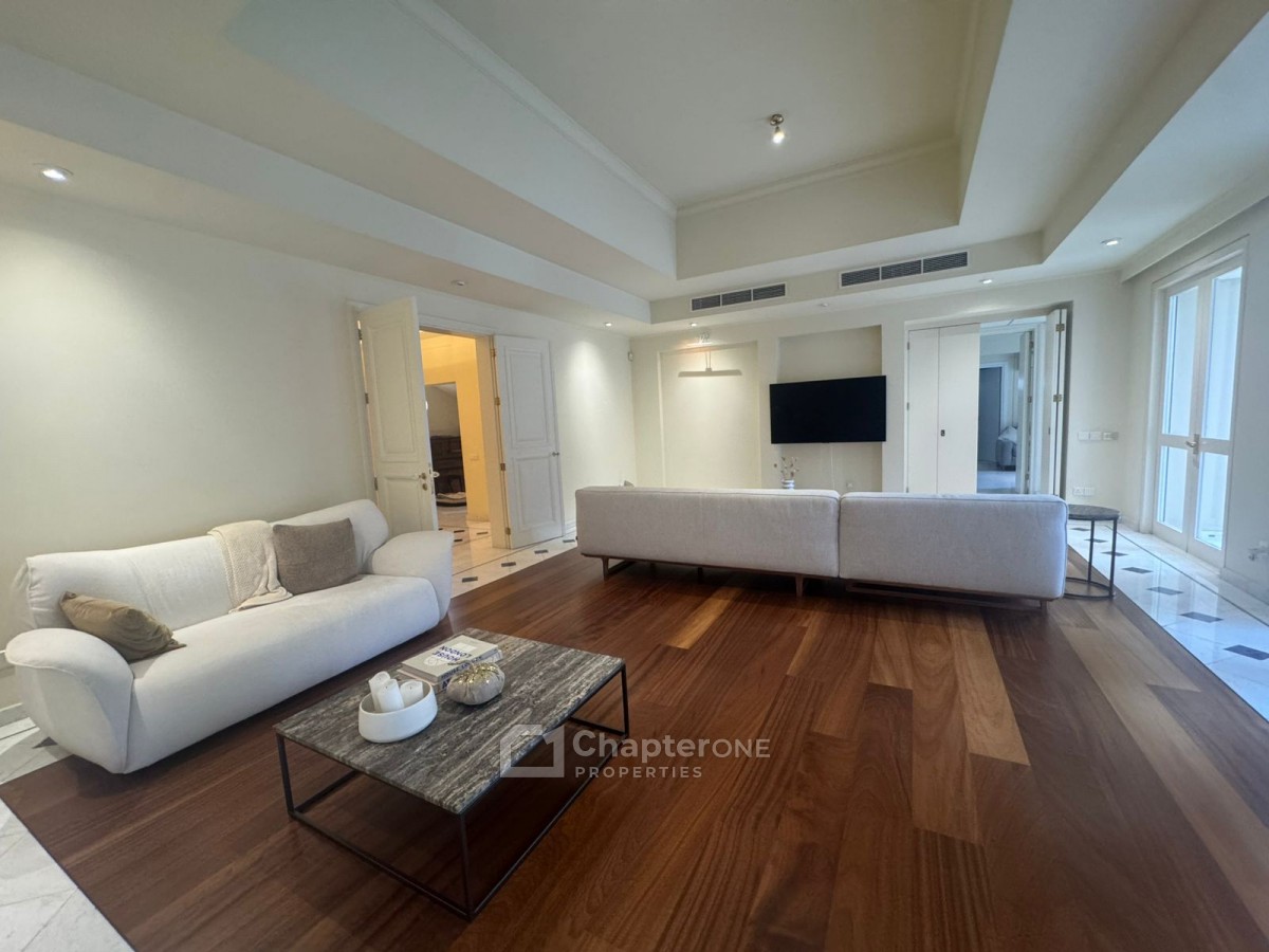 Detached Villa For Sale  in  Egkomi