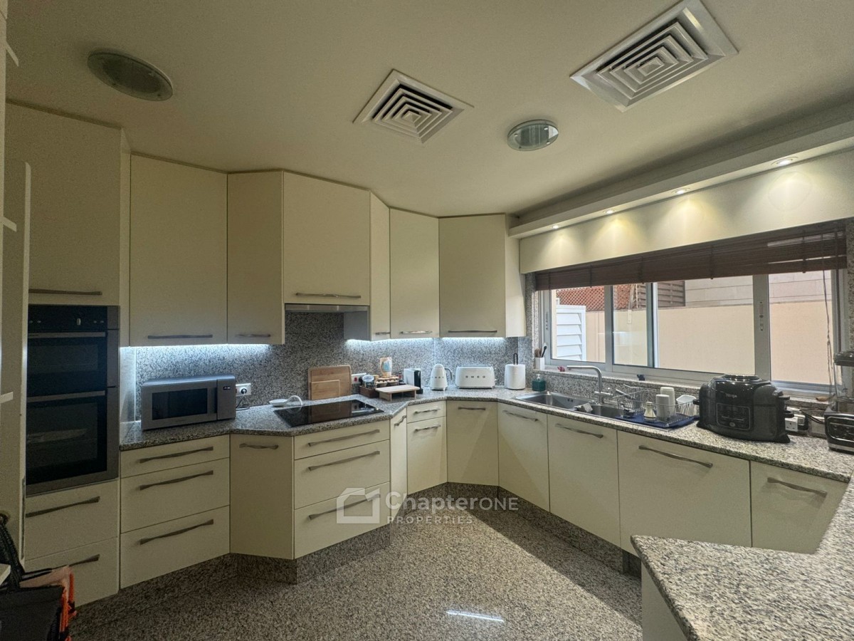 Detached Villa For Sale  in  Egkomi