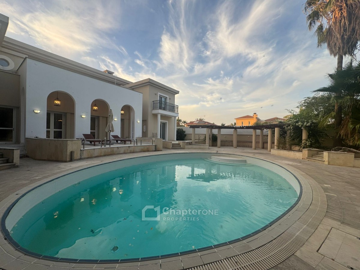 Detached Villa For Sale  in  Egkomi