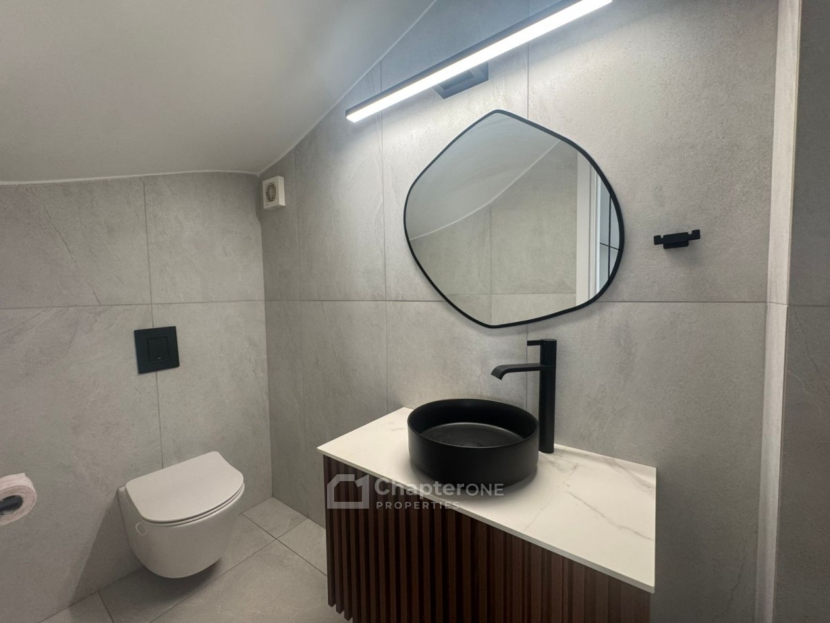 Detached Villa For Rent  in  Egkomi