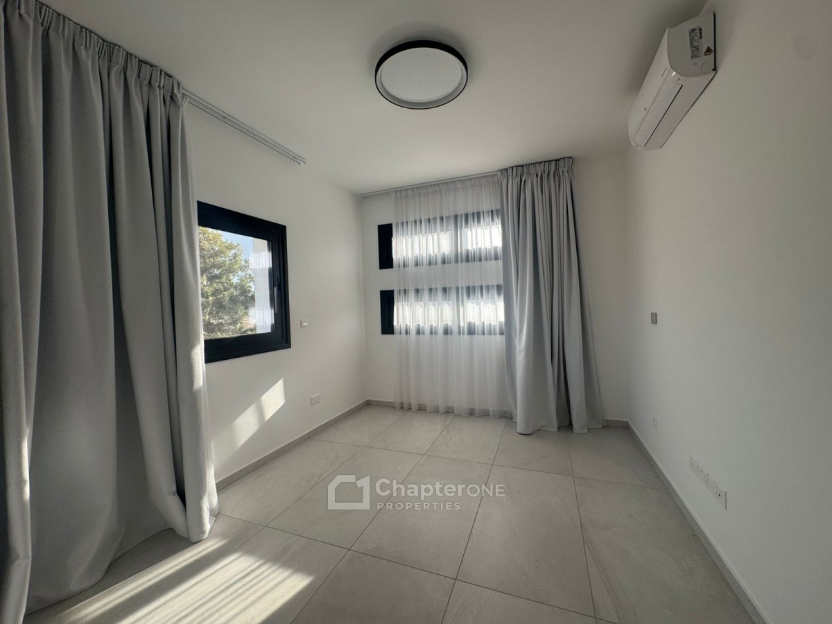 Detached Villa For Rent  in  Egkomi