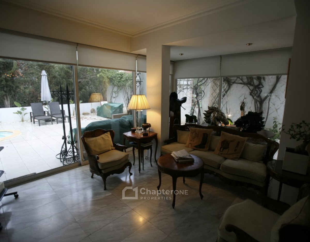 Detached Villa For Sale  in  Egkomi - Parissinos