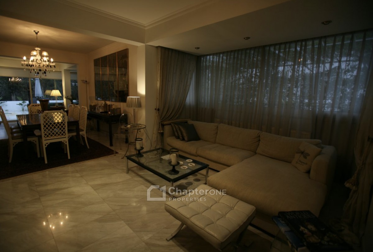 Detached Villa For Sale  in  Egkomi - Parissinos