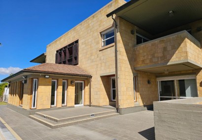 Egkomi, Nicosia Detached Villa For Sale | C7407