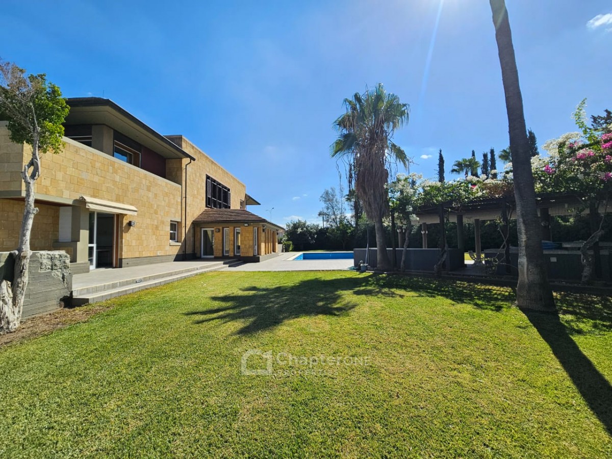 Detached Villa For Sale  in  Egkomi