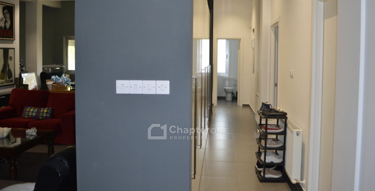 Detached Villa For Sale  in  Palouriotissa