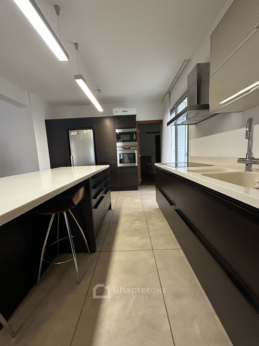 Penthouse For Rent  in  Egkomi - Makedonitissa