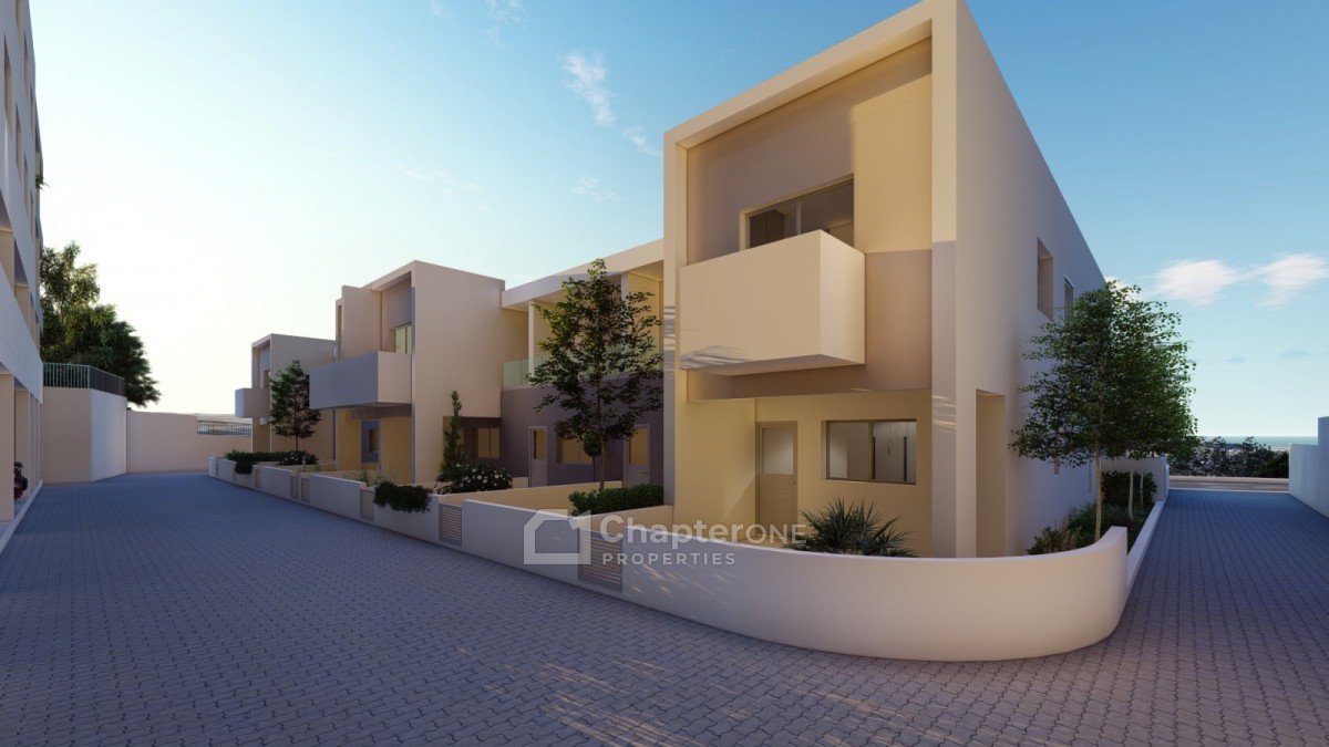 Semi Detached Villa For Sale  in  Chlorakas