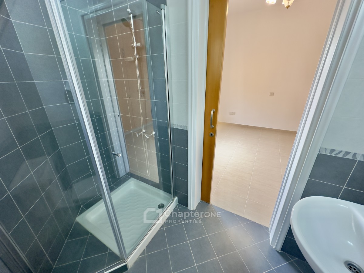 Apartment For Sale  in  Kato Paphos - Universal