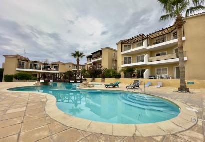 Kato Paphos - Universal, Paphos Apartment For Sale | C8582