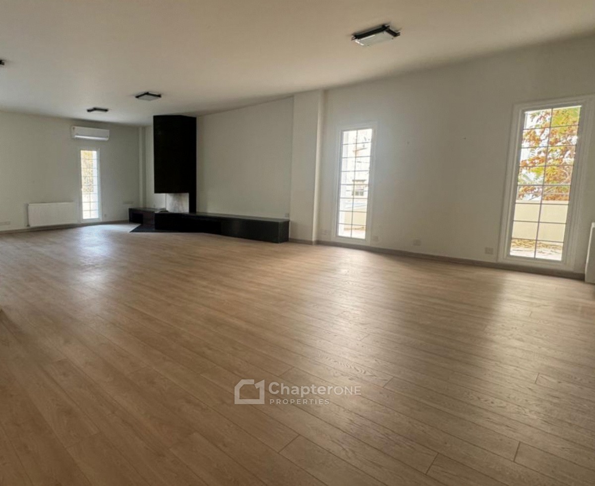 Detached Villa For Rent  in  Agioi Omologites