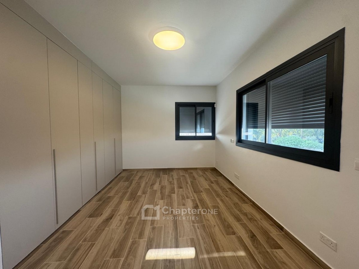 Detached Villa For Rent  in  GSP Area