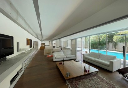 Egkomi, Nicosia Detached Villa For Sale | C8698