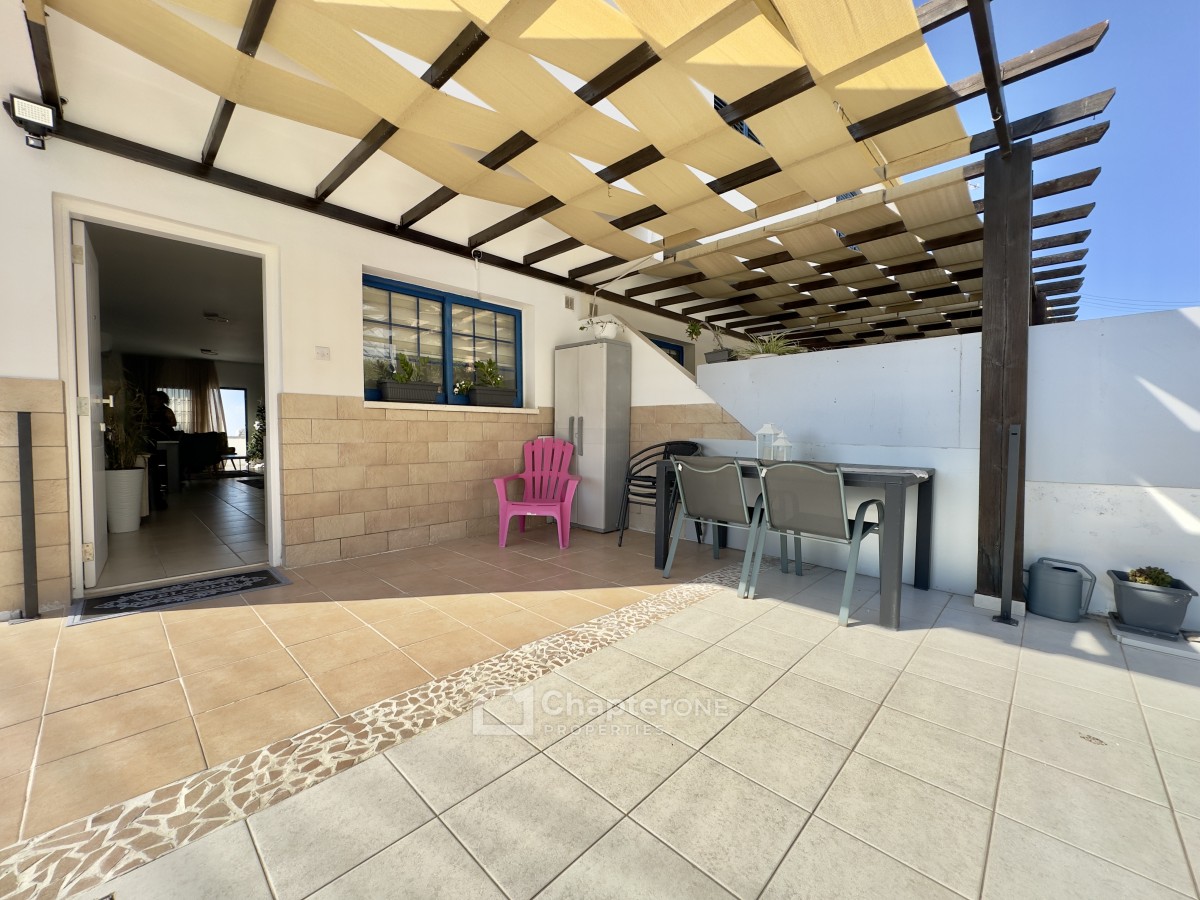 Semi Detached Villa For Sale  in  Kato Paphos - Universal