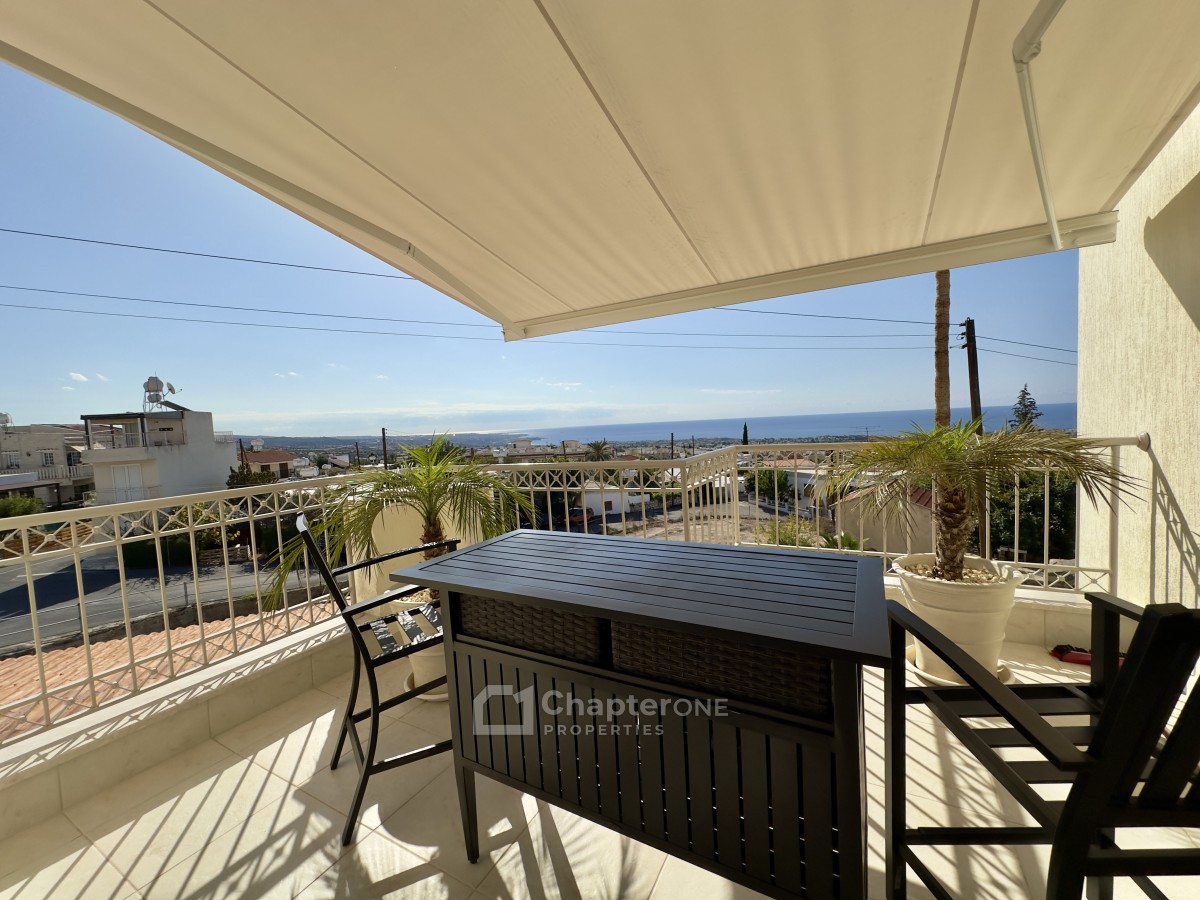 Detached Villa For Sale  in  Peyia