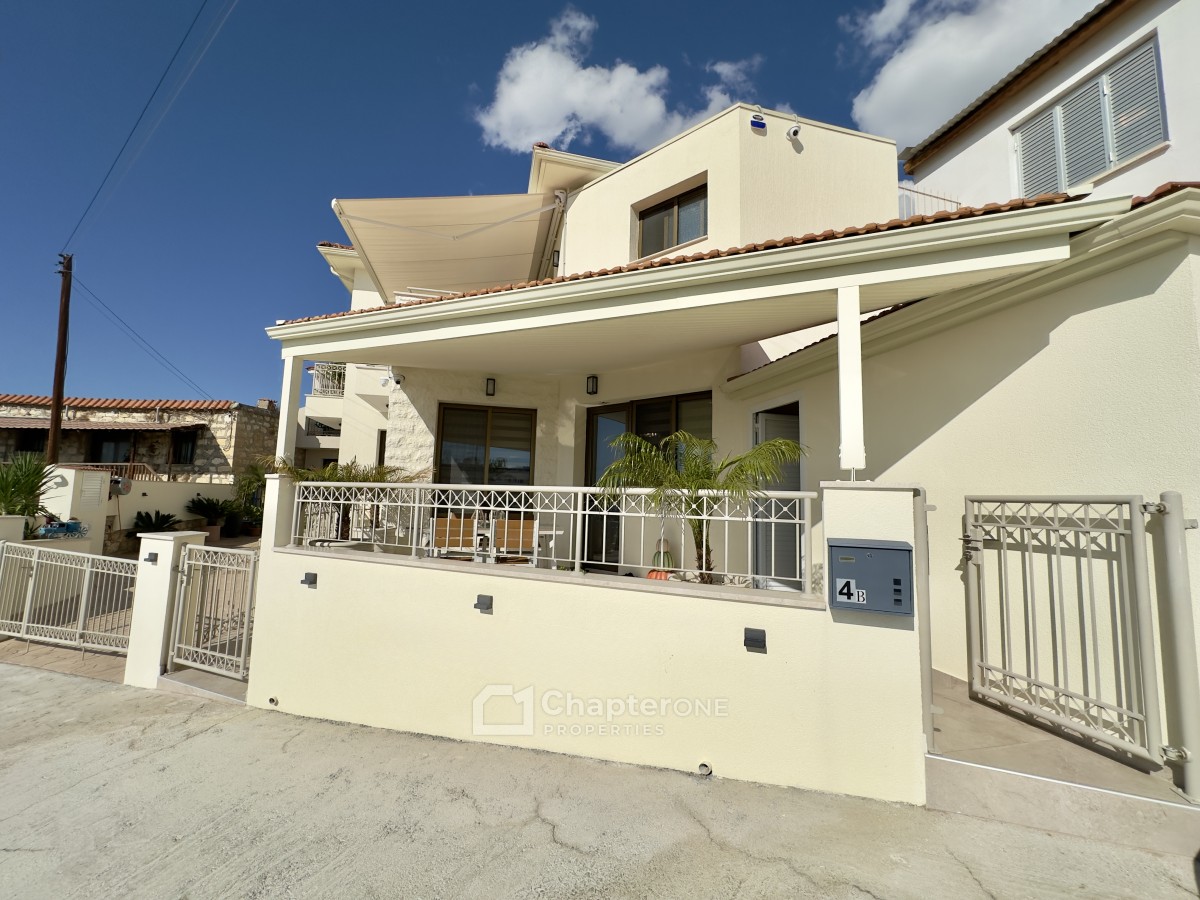 Detached Villa For Sale  in  Peyia