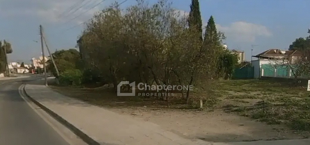 Residential Land  For Sale  in  Deftera Pano