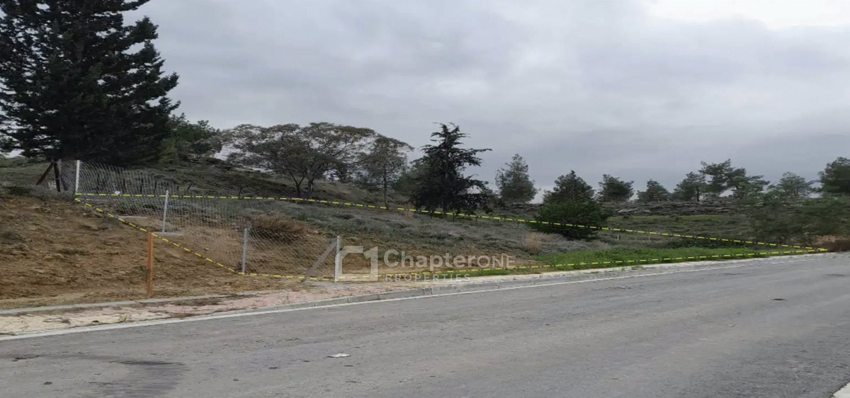 Residential Land  For Sale  in  Geri