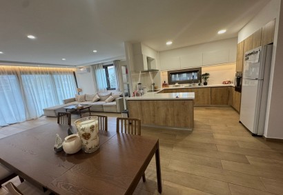 Egkomi, Nicosia Apartment For Sale | C9159