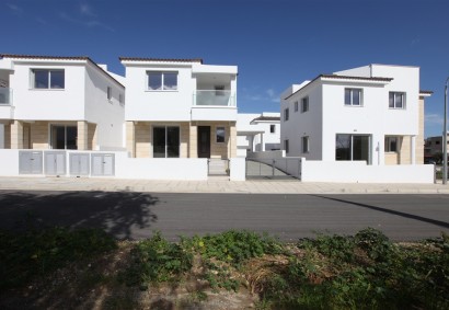 Strovolos - Agios Vasileios Detached Villa For Rent | C9224