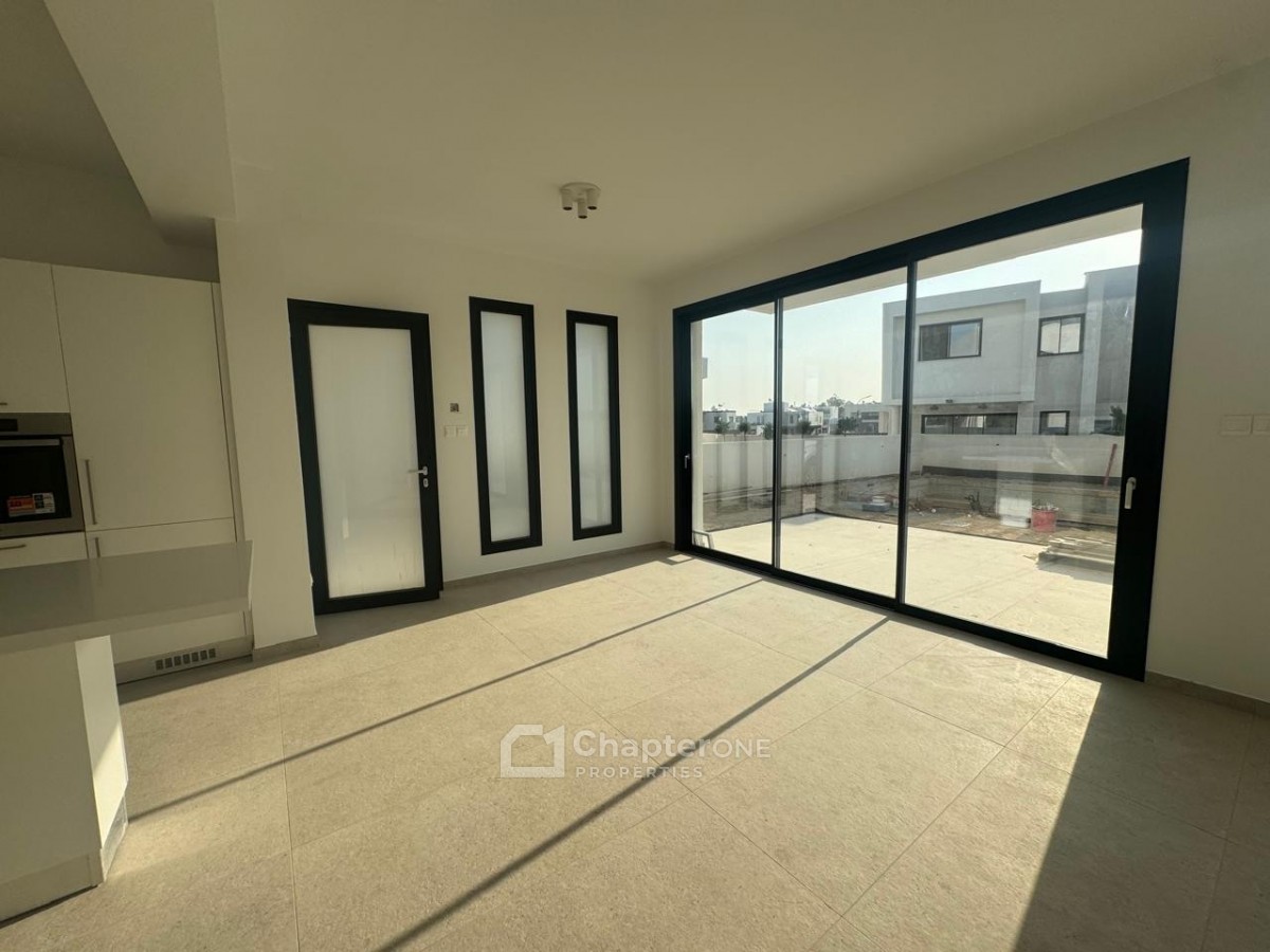 Detached Villa For Rent  in  GSP Area