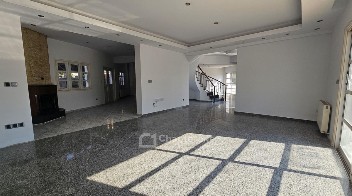 Semi Detached Villa For Sale  in  Deftera Pano