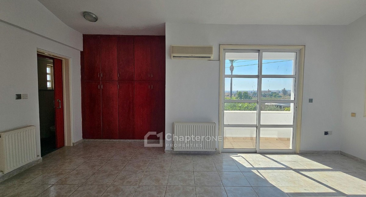 Semi Detached Villa For Sale  in  Deftera Pano