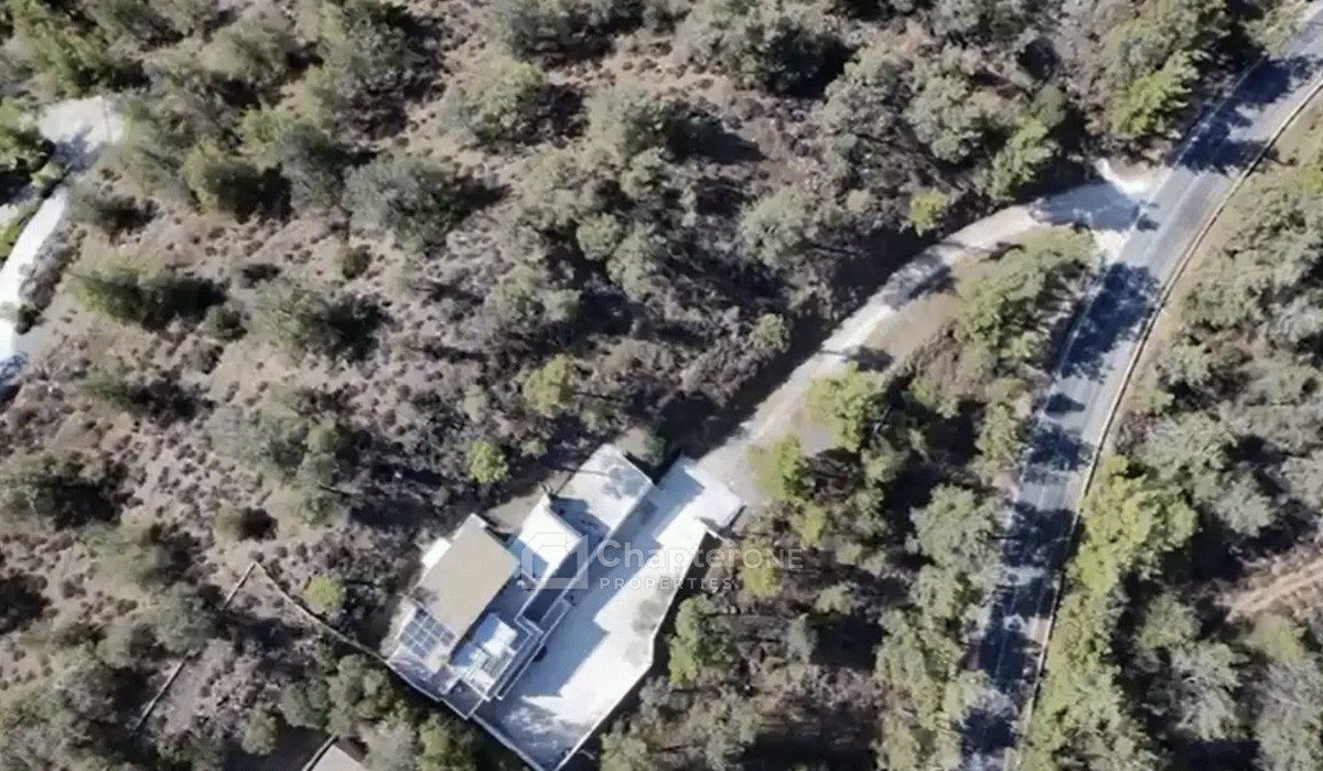 Detached Villa For Sale  in  Kapedes